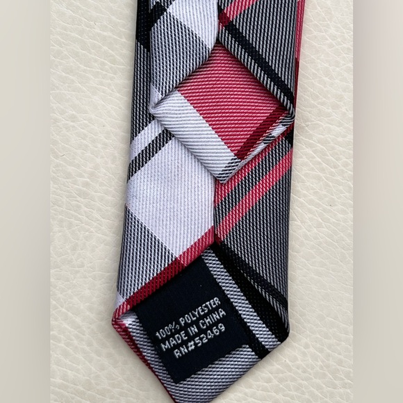 Boys Clip On Neck Tie - Picture 4 of 5